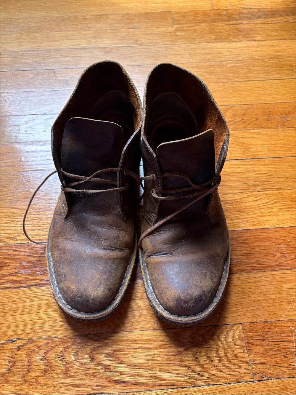 Clark’s Men’s Brown Leather Chukka Boots